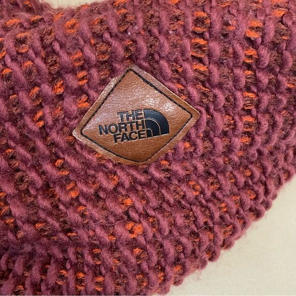 THE NORTH FACE COWL TWIST INFINITY SCARF - Picture 3 of 5